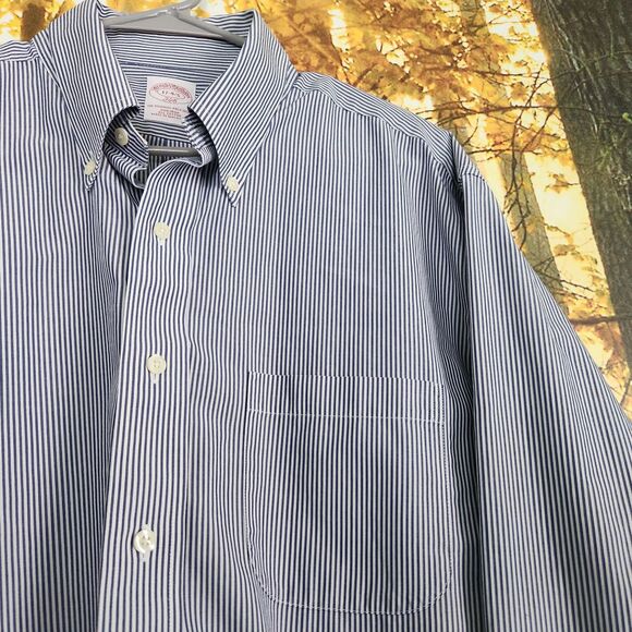 Brooks Brothers NON IRON Blue Button Down Shirt Long Sleeve Mens 17 - 4/5 - Picture 6 of 9